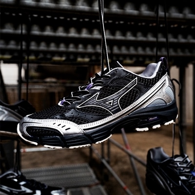MIZUNO｜イノベーション時代を象徴するMILLENNIUM PACK