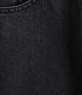Loose-Fit Jean