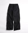 Knee Tuck Pants