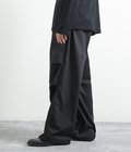 Knee Tuck Pants