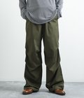 Knee Tuck Pants
