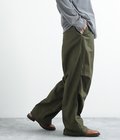 Knee Tuck Pants