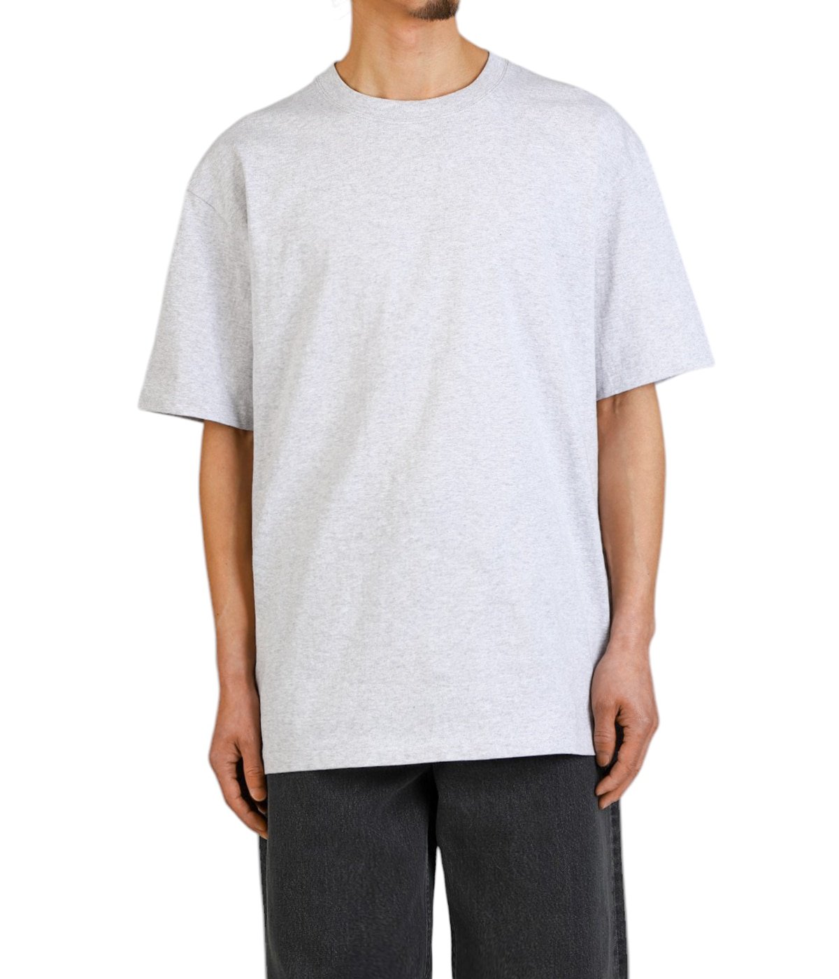 model（175cm / 60kg）B85 W75 H92 着用サイズ：3(L)