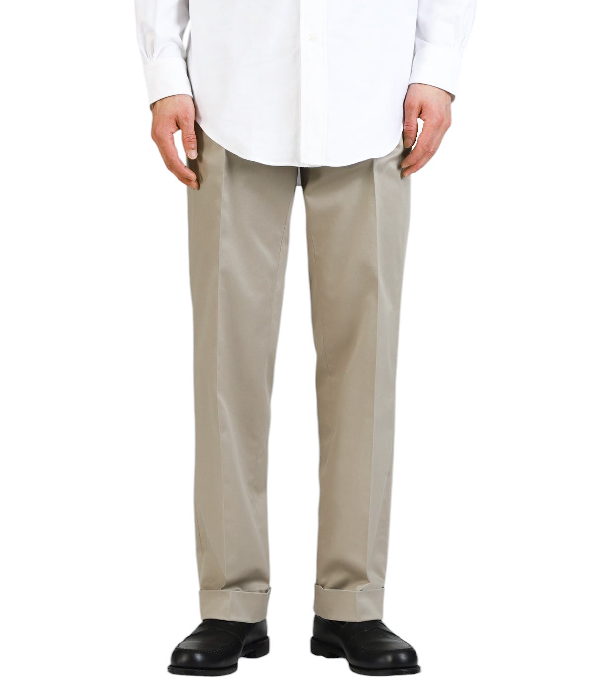 model（175cm / 60kg）B85 W75 H92 着用サイズ：30inch