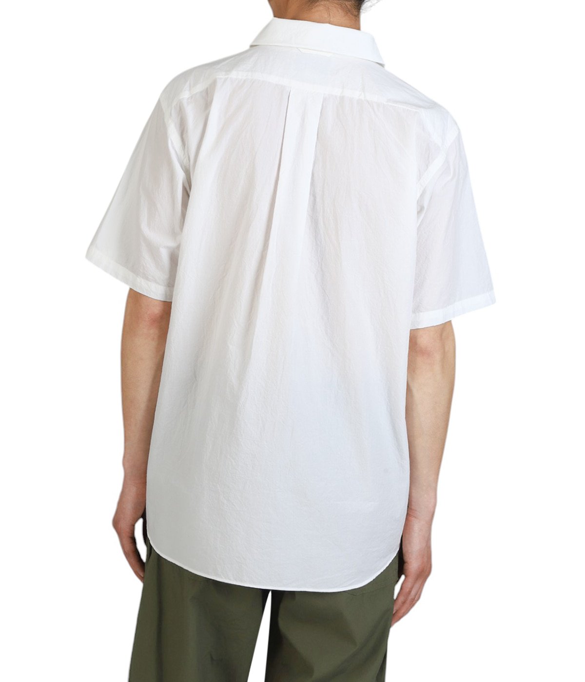 model（175cm / 60kg）B85 W75 H92 着用サイズ：M