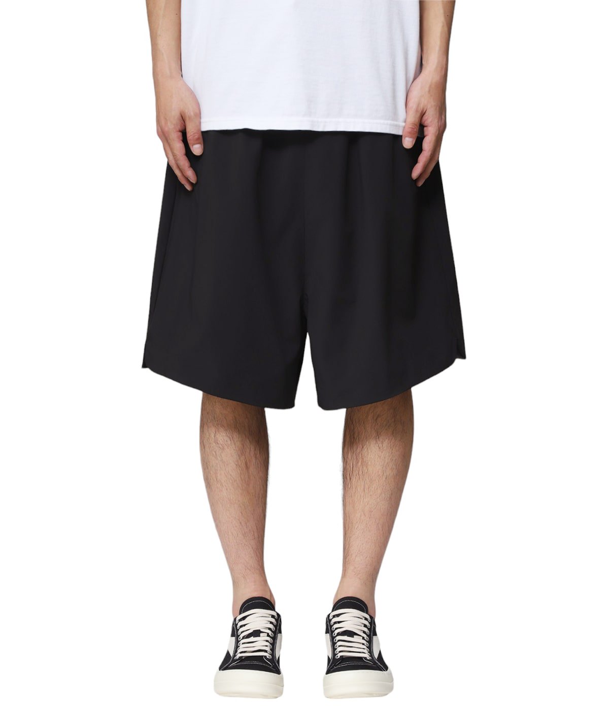 Relaxed Shorts | ESSENTIALS FEAR OF GOD(エッセンシャルズ フィア 