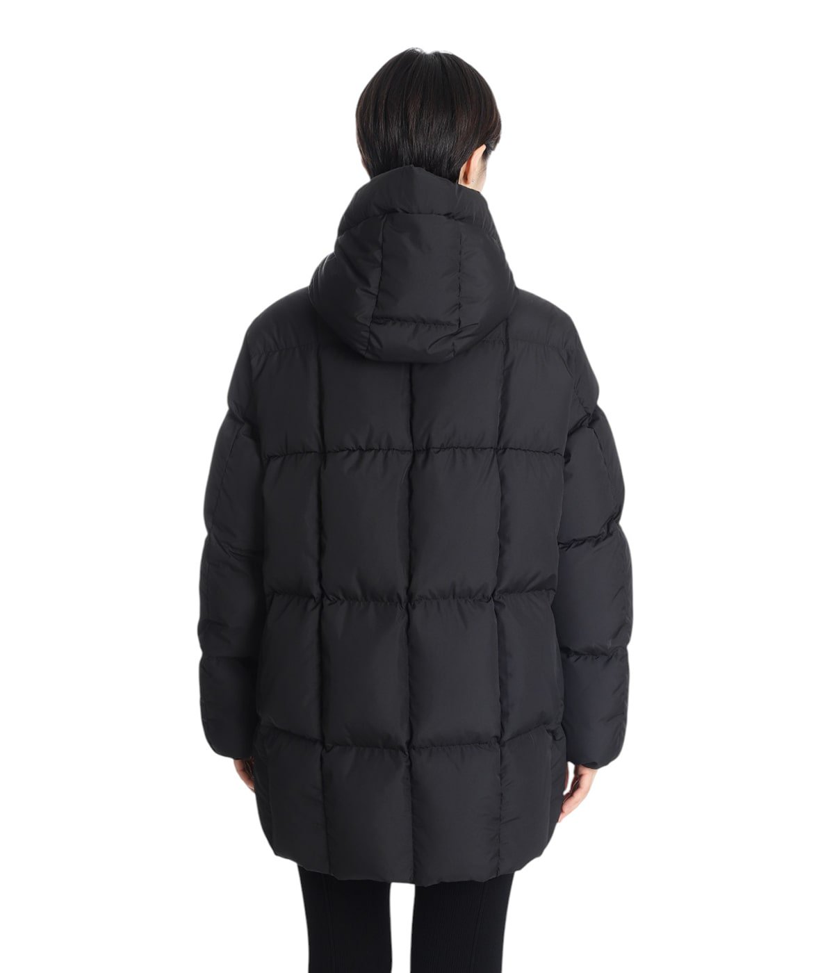 model（166cm） 着用サイズ：0