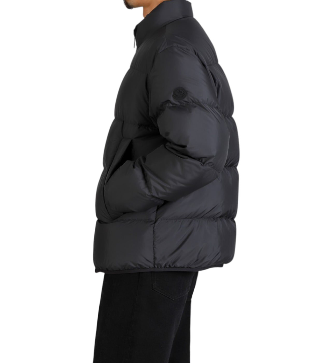model(175cm / 60kg)B85 W75 H92 着用サイズ：2