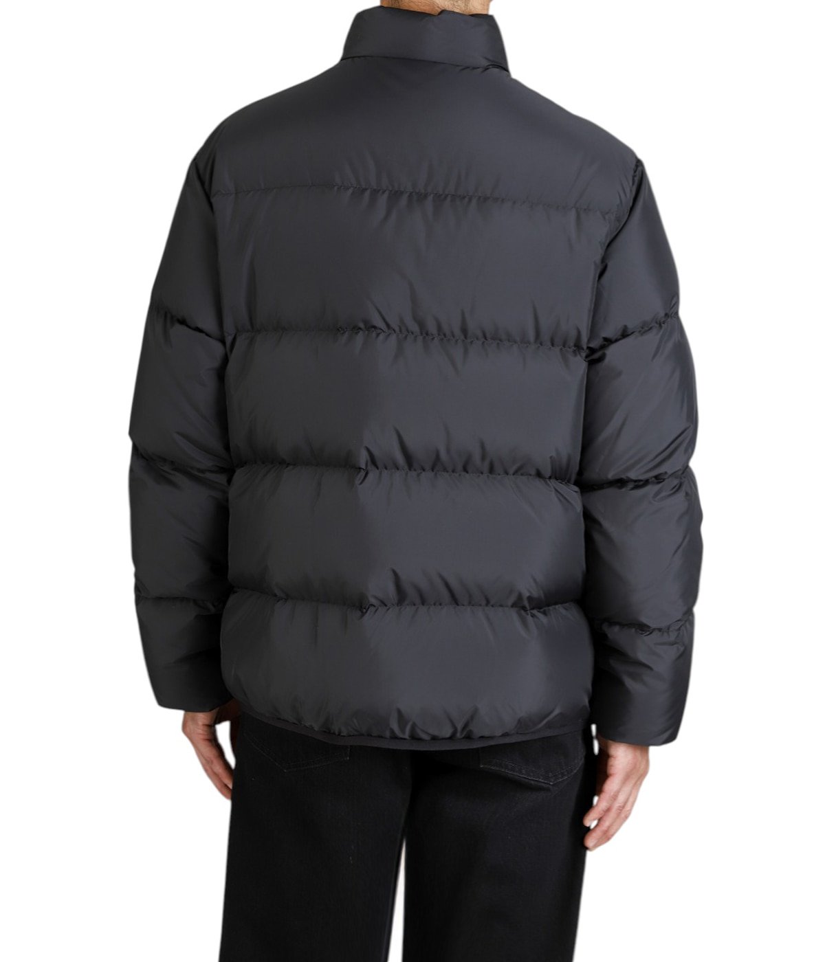 model(175cm / 60kg)B85 W75 H92 着用サイズ：2