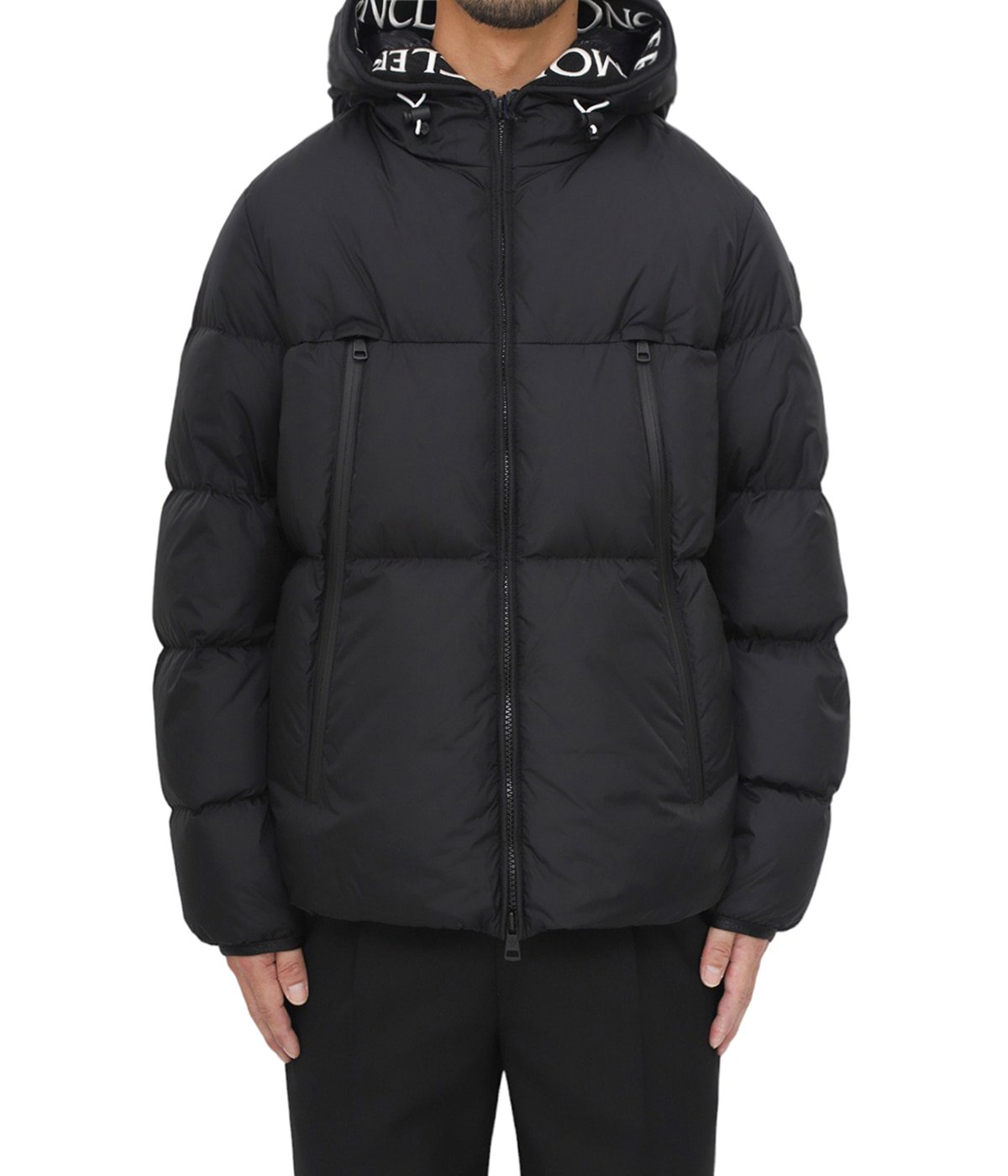 プレミア商品 MONCLER、3シーズン着用可能ジャケット | paraco.ge