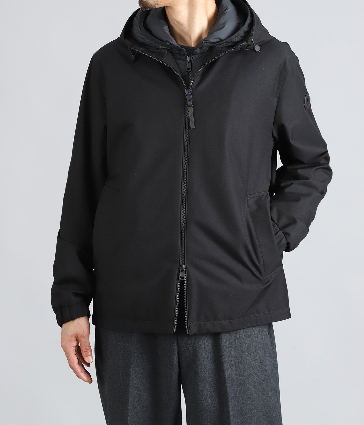 model（175cm / 60kg）B85 W75 H92 着用サイズ：2