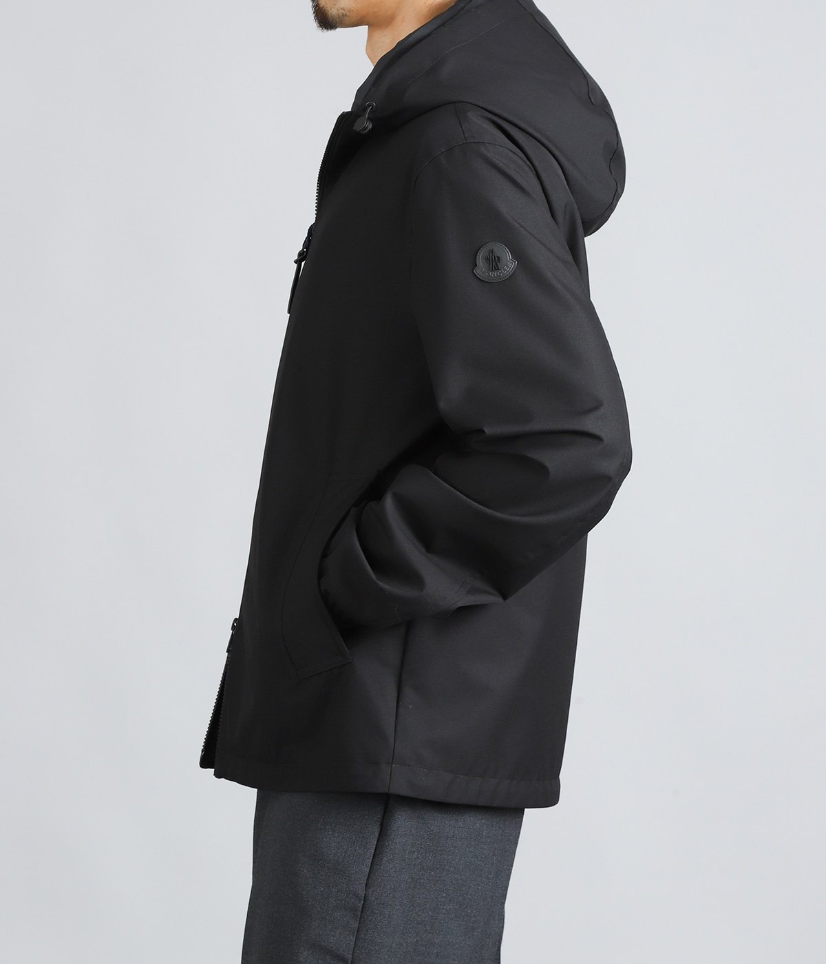 model（175cm / 60kg）B85 W75 H92 着用サイズ：2