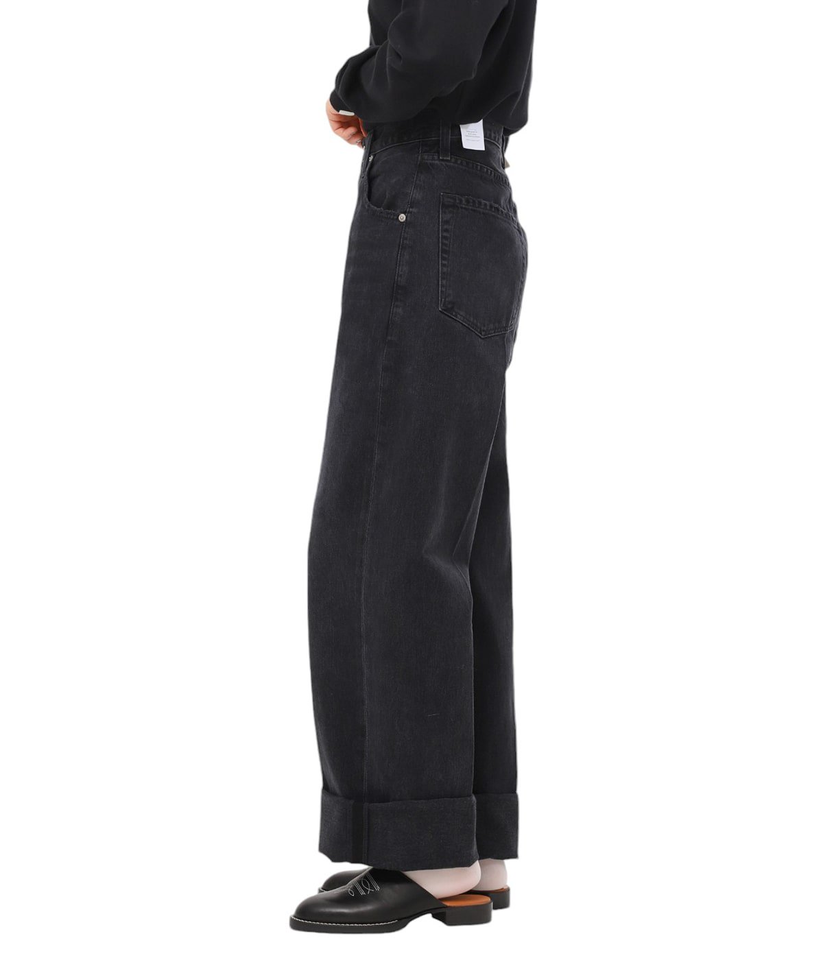 model（166cm） 着用サイズ：25inch