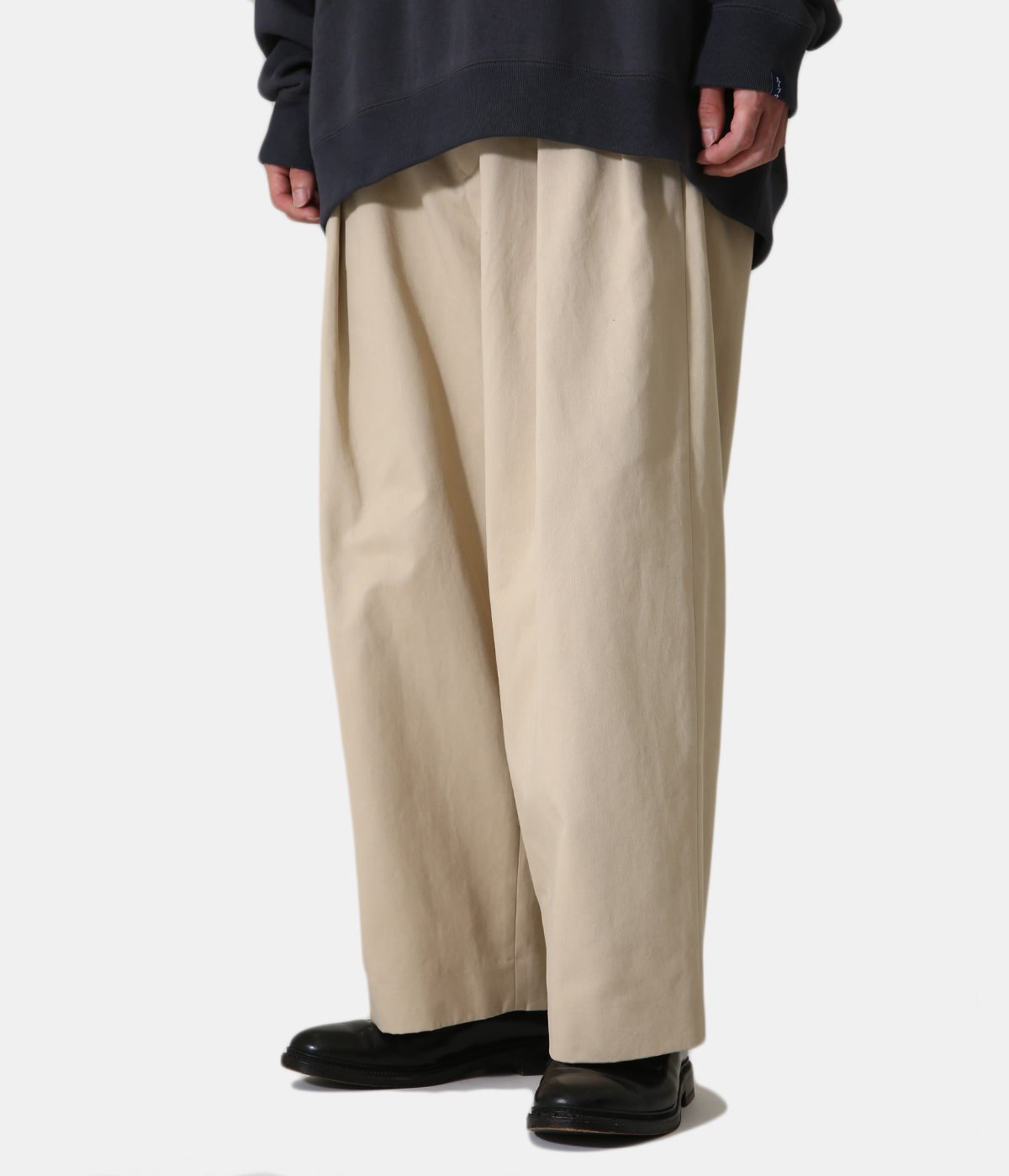 URU 20ss 2TUCK PANTS