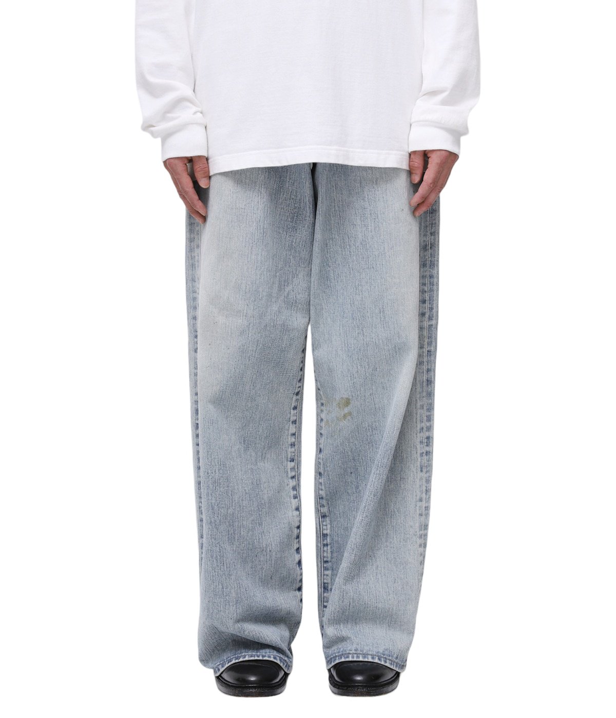 model（175cm / 60kg）B85 W75 H92 着用サイズ：30
