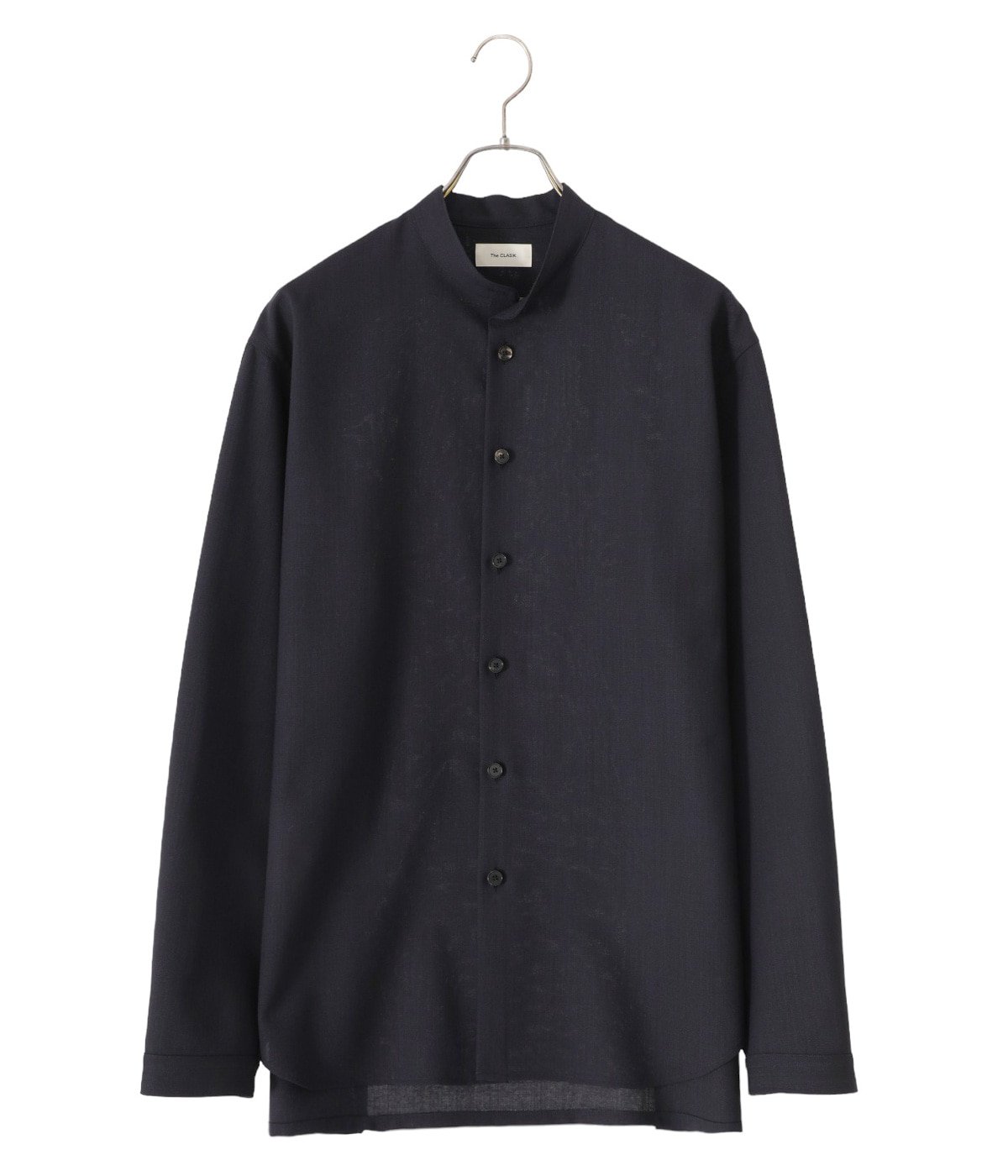 The CLASIK MINIMAL COLLAR LESS SHIRT素材