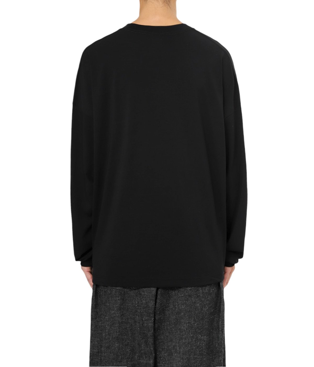 model(175cm / 60kg)B85 W75 H92 着用サイズ：M