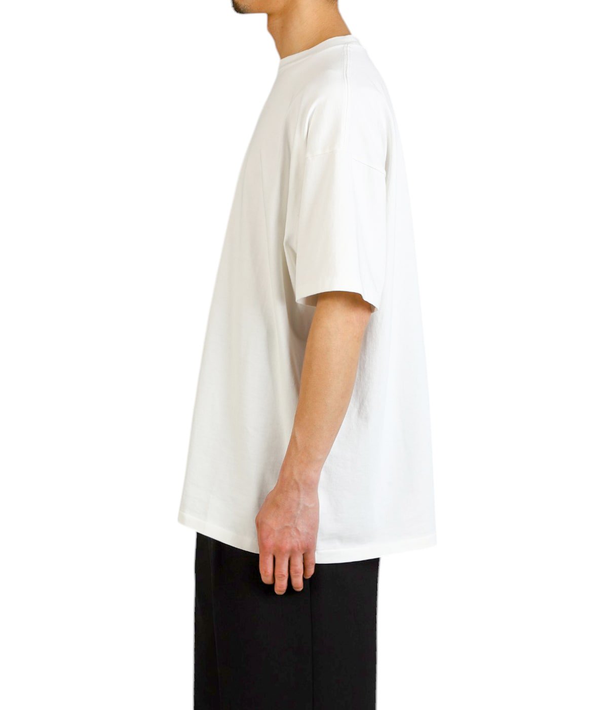 model（175cm / 60kg）B85 W75 H92 着用サイズ：2