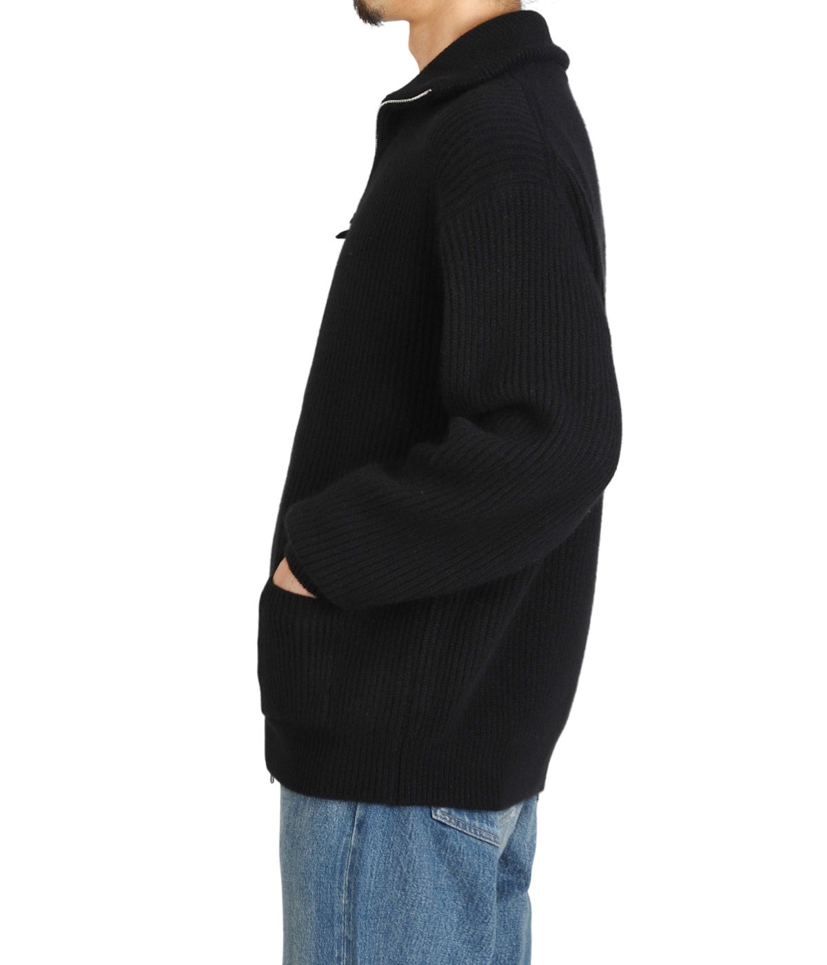 model(175cm / 60kg)B85 W75 H92 着用サイズ：2