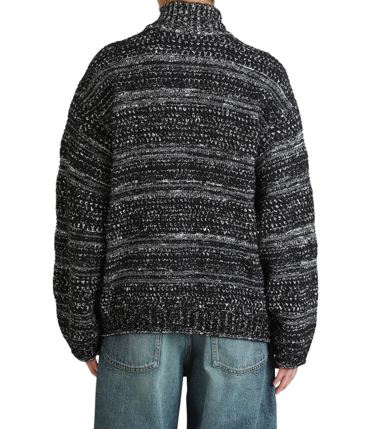model（175cm / 60kg）B85 W75 H92 着用サイズ：1