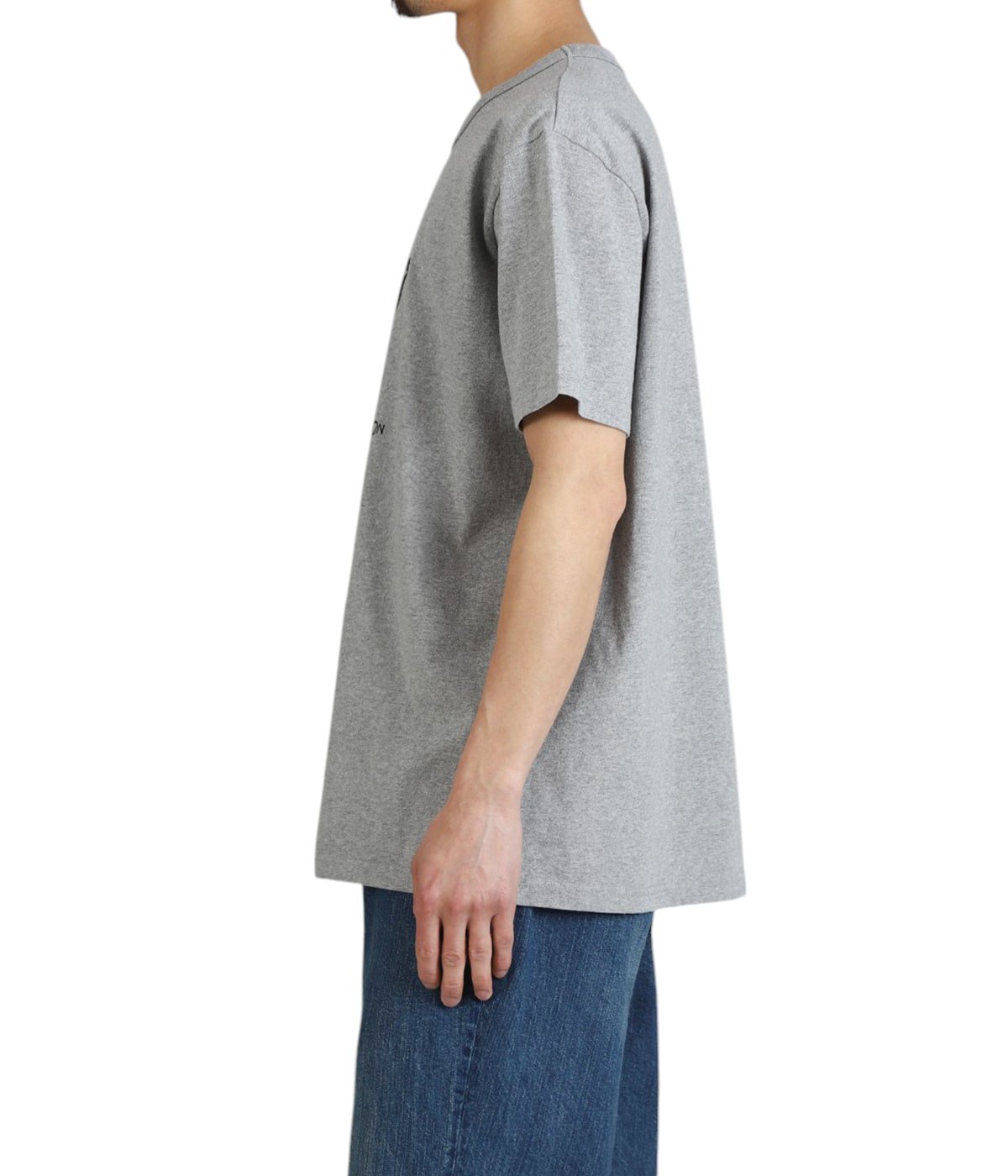 model(175cm / 60kg)B85 W75 H92 着用サイズ：L