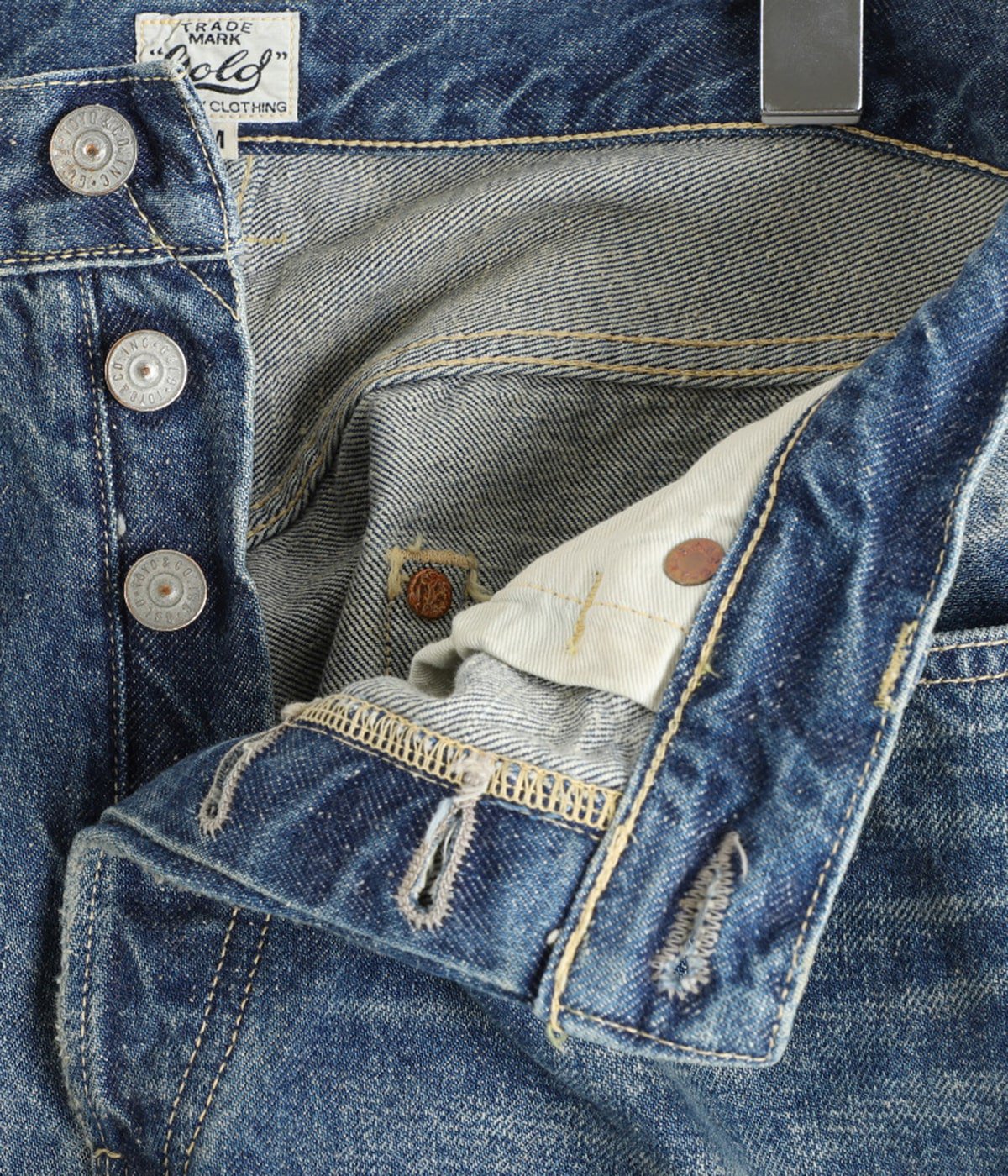 パンツ GOLD 14oz DENIM 5POCKET STRAIGHT PANTS GOLD（ゴールド）の「14oz. SELVEDGE DENIM 5POCKET PANTS AGING MODEL