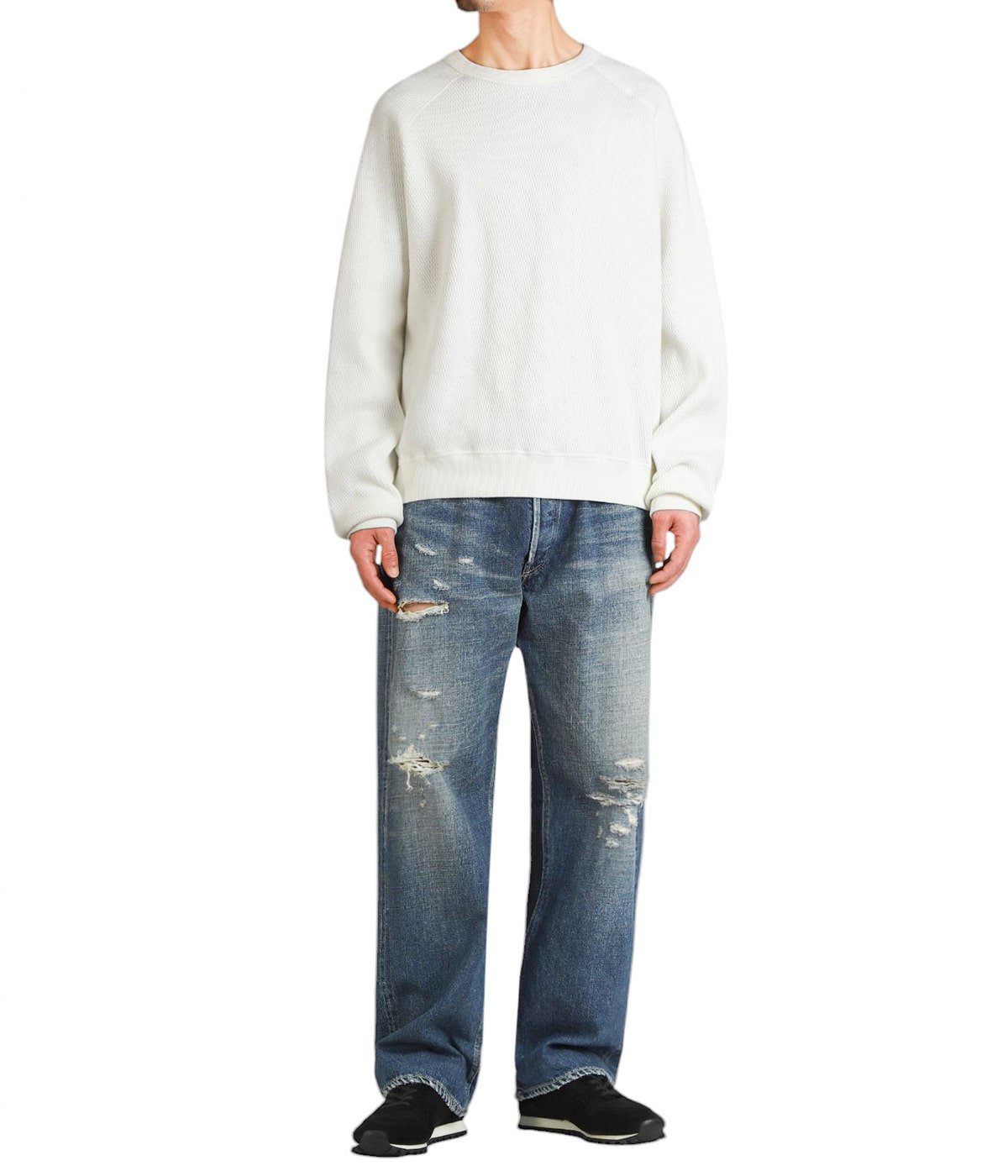 model（175cm / 60kg）B85 W75 H92 着用サイズ：M