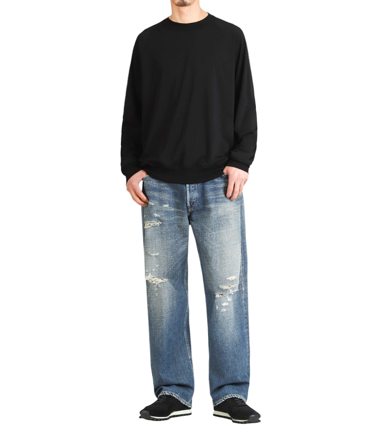 model(175cm / 60kg)B85 W75 H92 着用サイズ：M