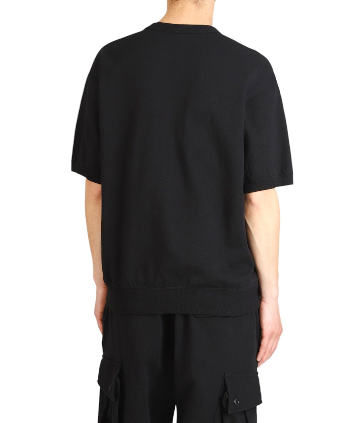 model(175cm / 60kg)B85 W75 H92 着用サイズ：M
