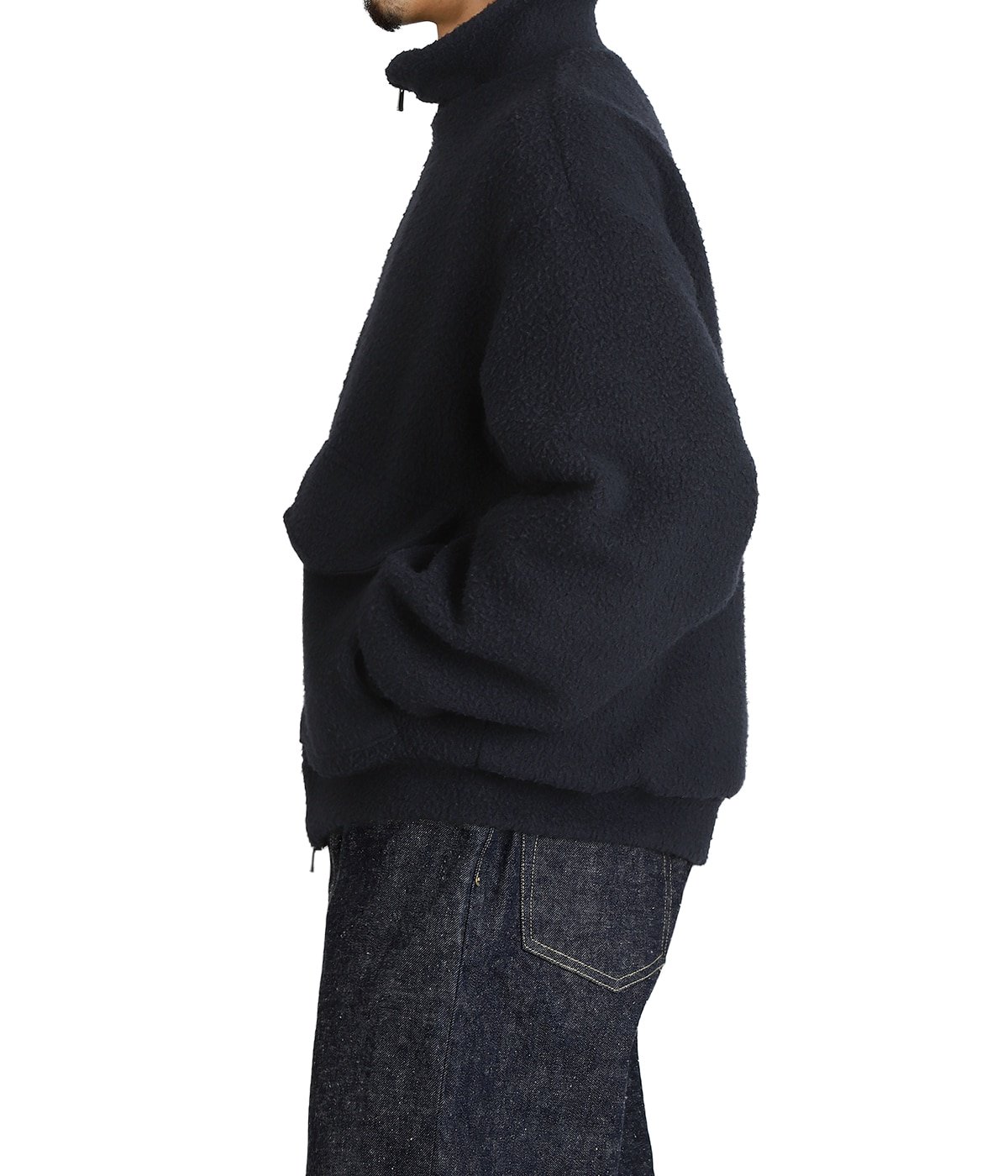 model（175cm / 60kg）B85 W75 H92 着用サイズ：M