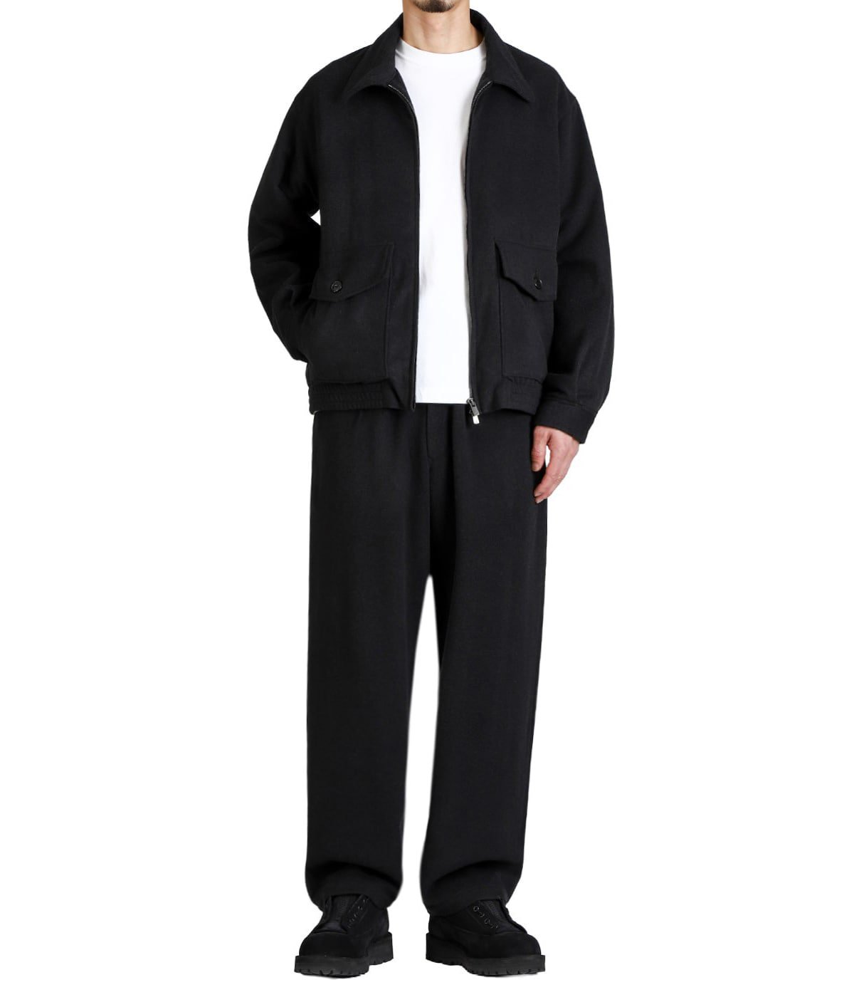 TOPS:Super 160s WOOL HERRINGBONE MOSSER SPORTS JACKETを着用