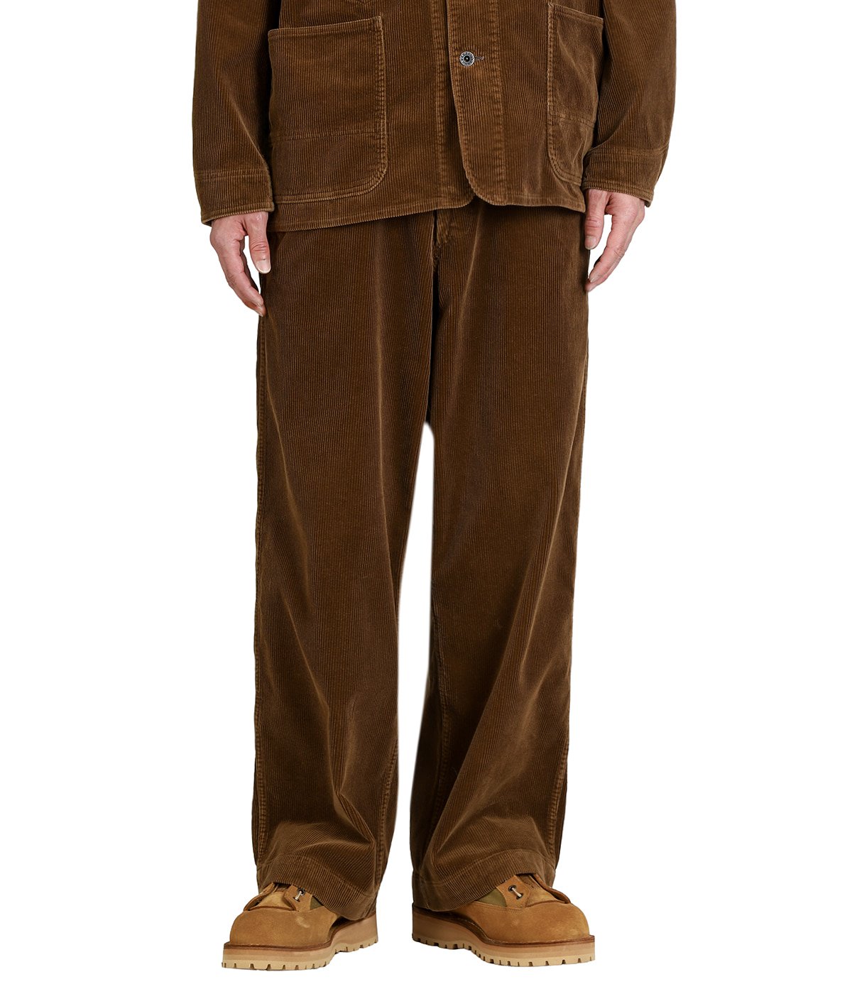 model（175cm / 60kg）B85 W75 H92 着用サイズ：M