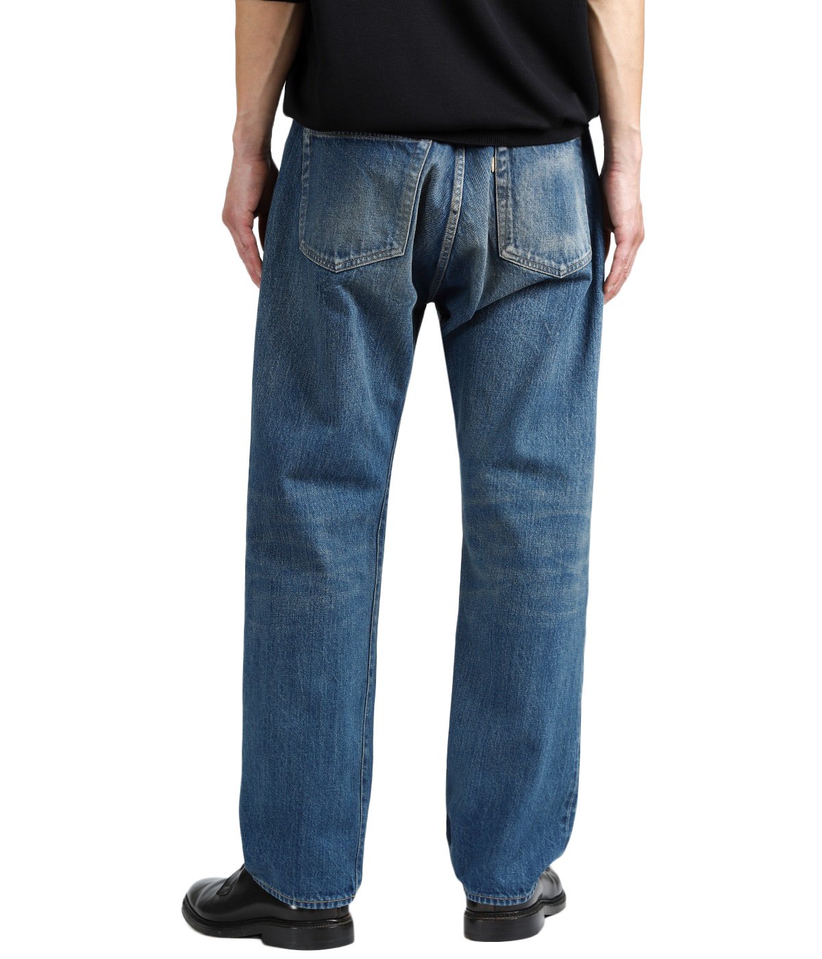 model（175cm / 60kg）B85 W75 H92 着用サイズ：2
