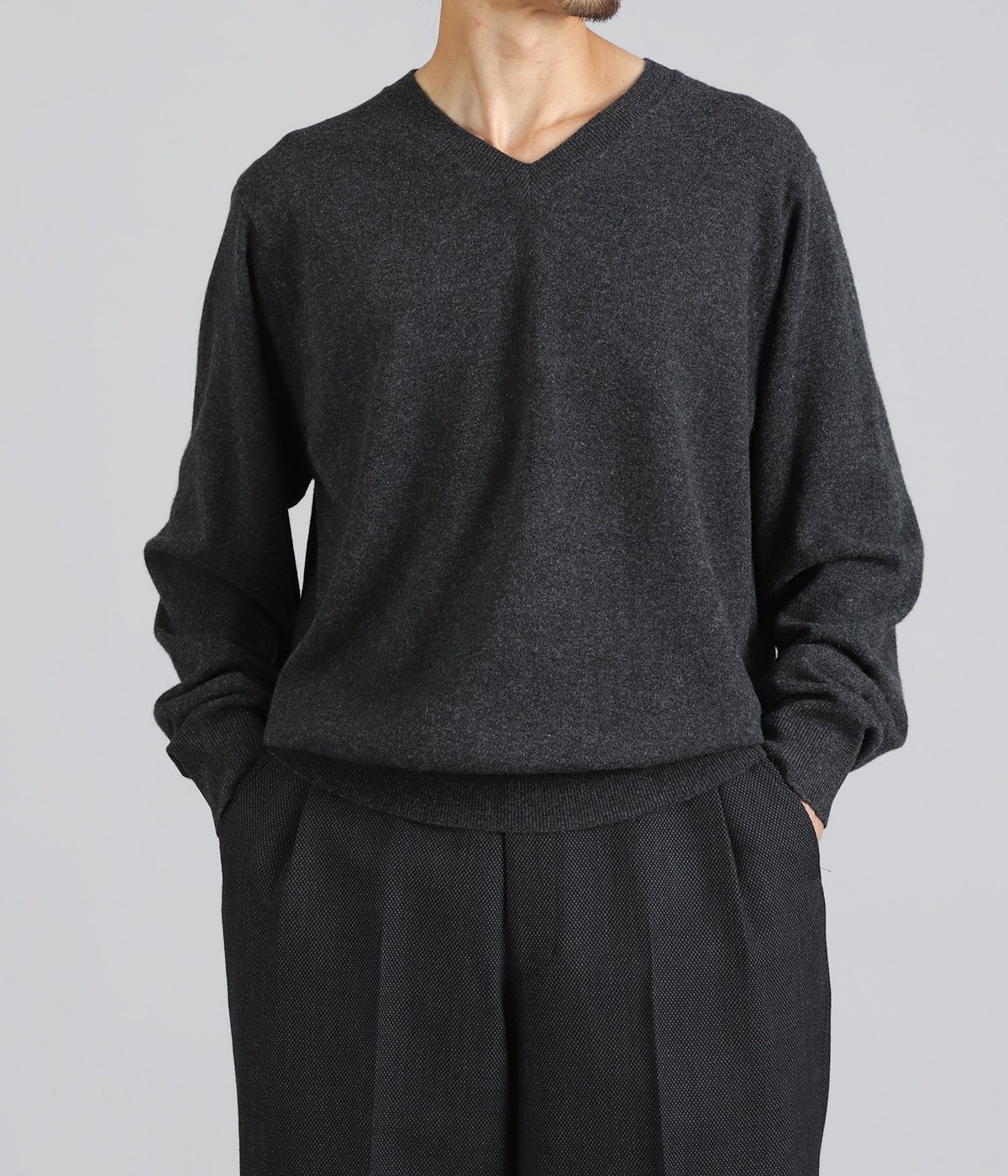 model（175cm / 60kg）B85 W75 H92 着用サイズ：1