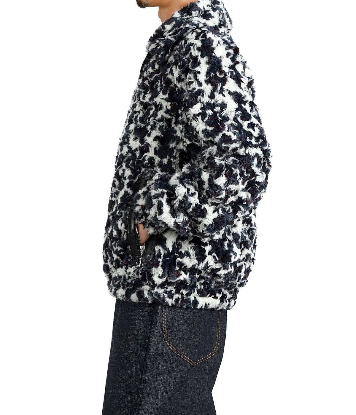 model（175cm / 60kg）B85 W75 H92 着用サイズ：2