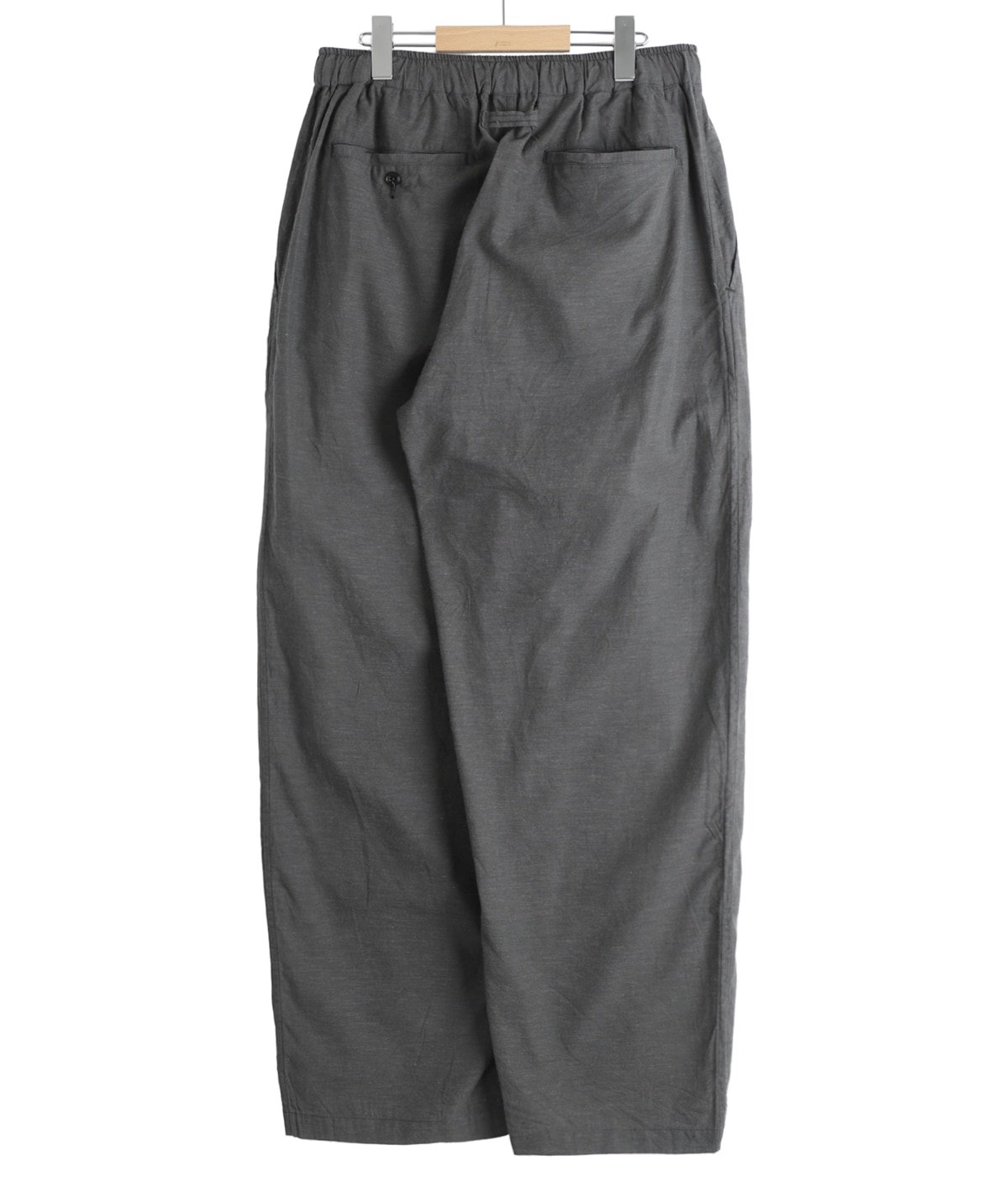 VAT DYE CHAMBRAY 1TUCK EASY PANTS | GOLD(ゴールド) / パンツ