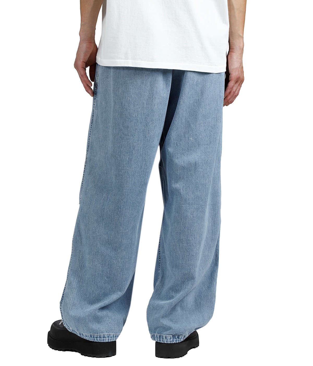 model(175cm / 60kg)B85 W75 H92 着用サイズ：M