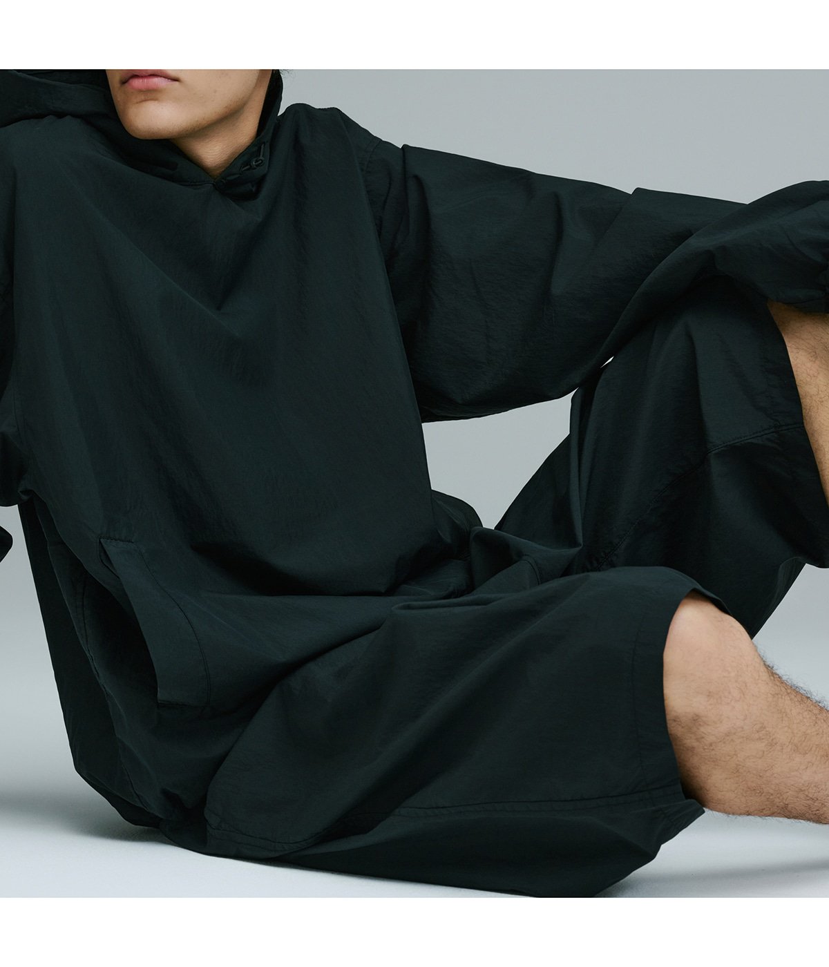 COTTON / NYLON WEATHER CLOTH WIDE SHORTS | GOLD(ゴールド) / パンツ