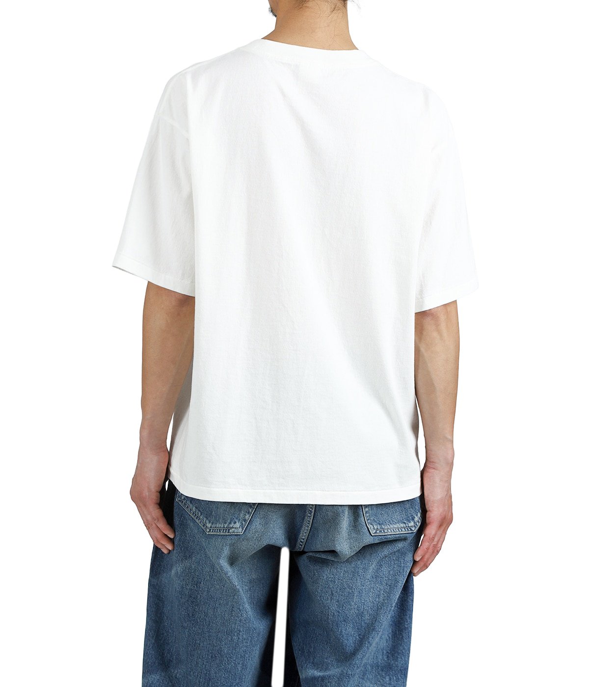 model（175cm / 60kg）B85 W75 H92 着用サイズ：M