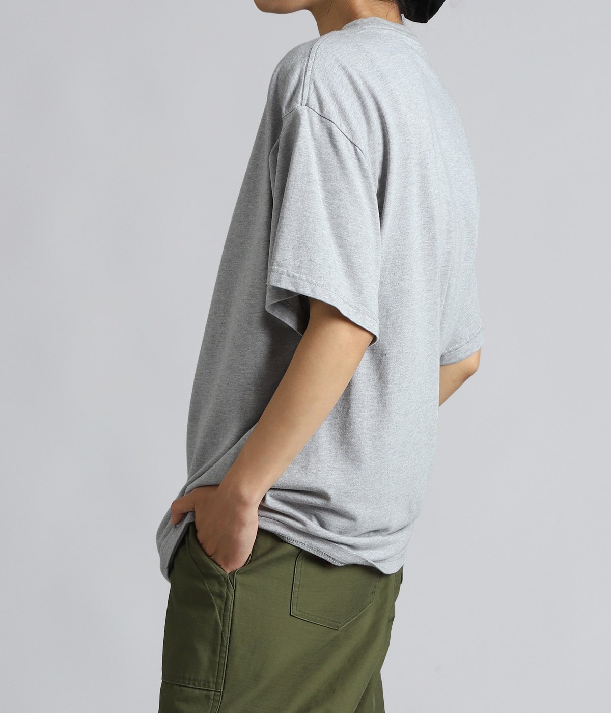 model（162cm） 着用サイズ：FREE(ONE)