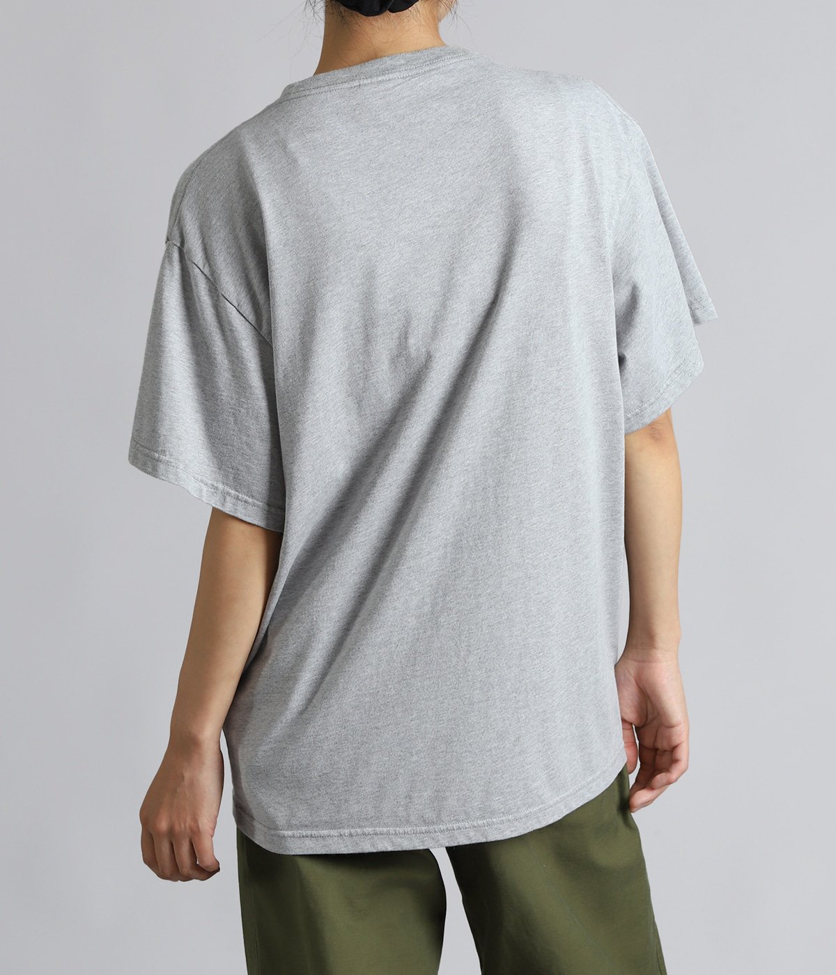 model（162cm） 着用サイズ：FREE(ONE)