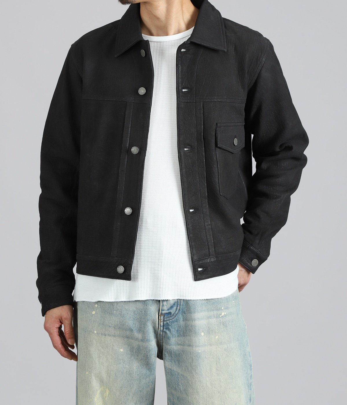 model(175cm / 60kg)B85 W75 H92 着用サイズ：S