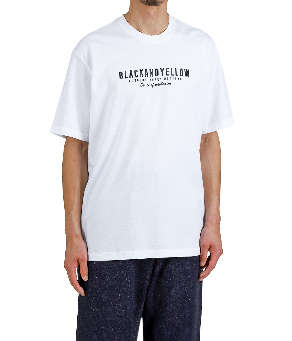 model（175cm / 60kg）B85 W75 H92 着用サイズ：L