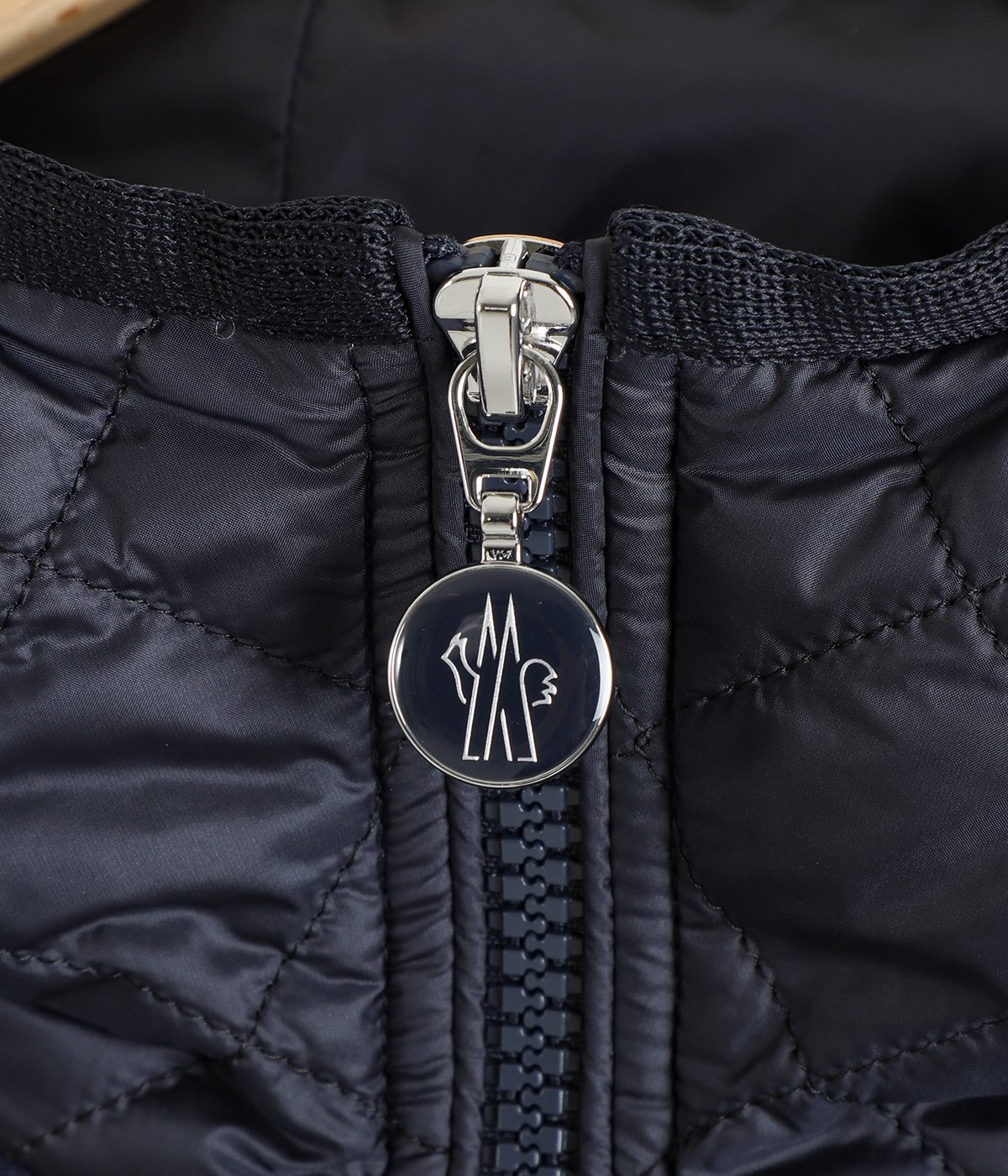 けいこママ 新品・未使用 タグ付 モンクレール CHEVAINE サイズ2 MONCLER(Ladies) [MONCLER] AVOCE GIUBBOTTO - セレクトショップ