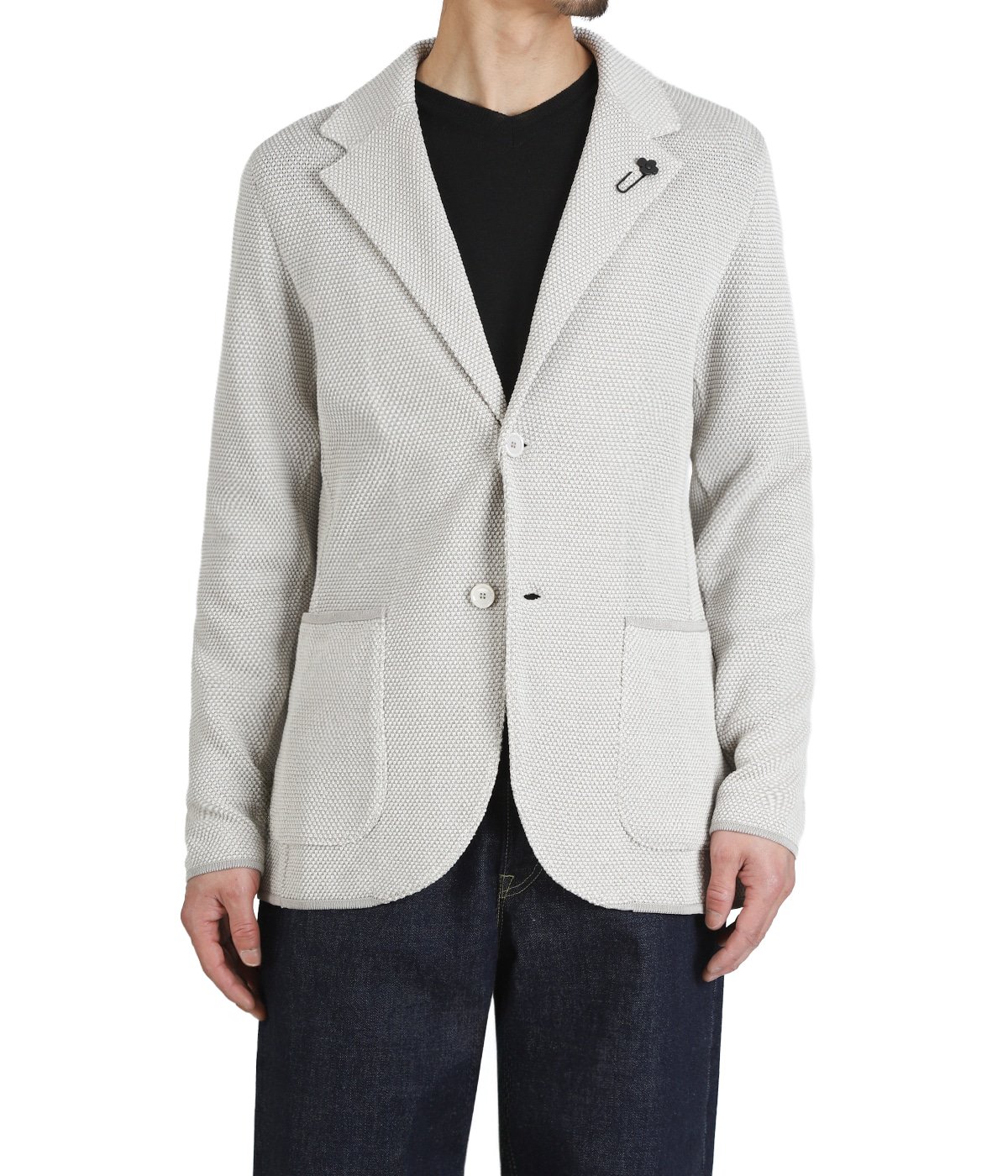 model（175cm / 60kg）B85 W75 H92 着用サイズ：S