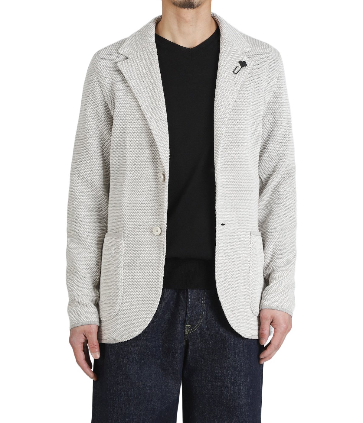 model（175cm / 60kg）B85 W75 H92 着用サイズ：S