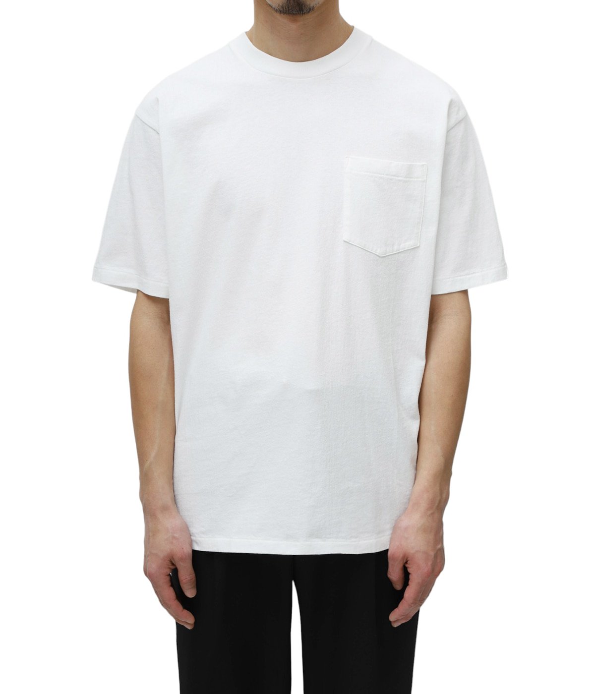 model（175cm / 60kg）B85 W75 H92 着用サイズ：L