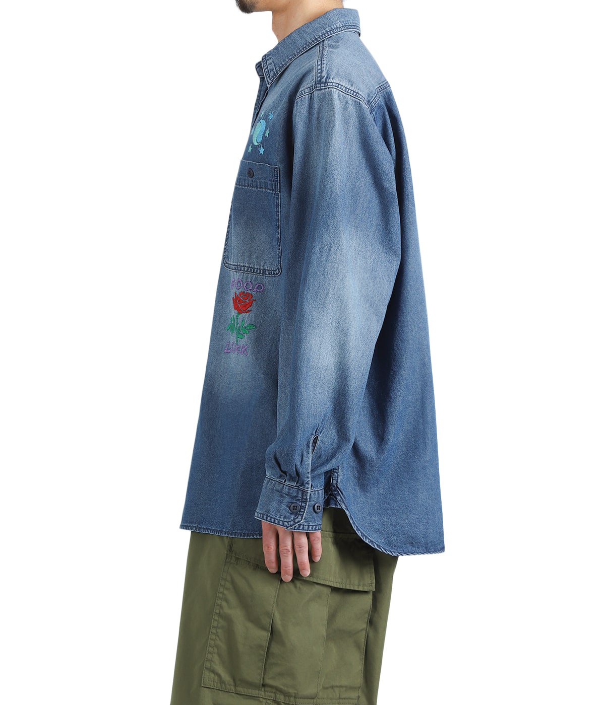 model（175cm / 60kg）B85 W75 H92 着用サイズ：L