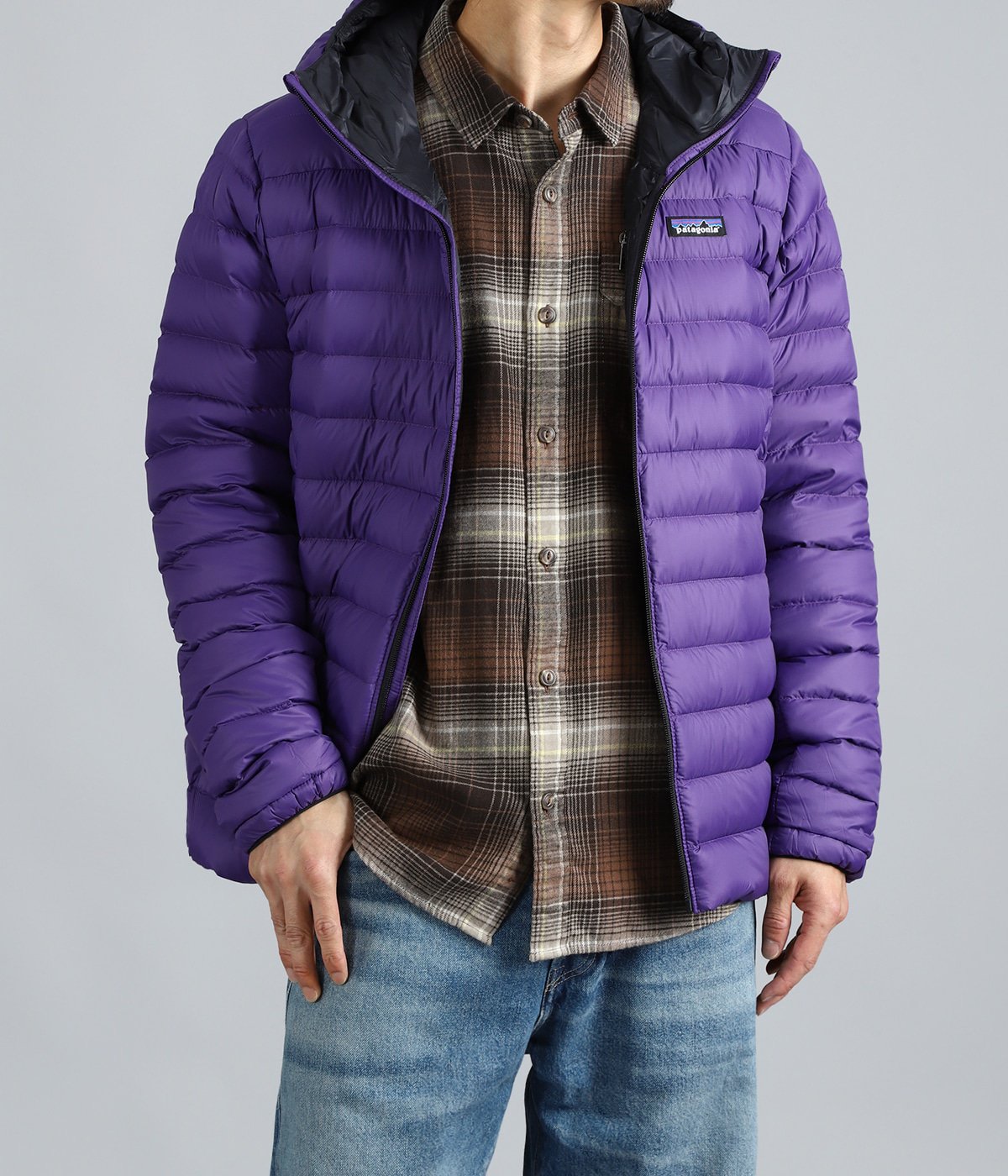 model（175cm / 60kg）B85 W75 H92 着用サイズ：M
