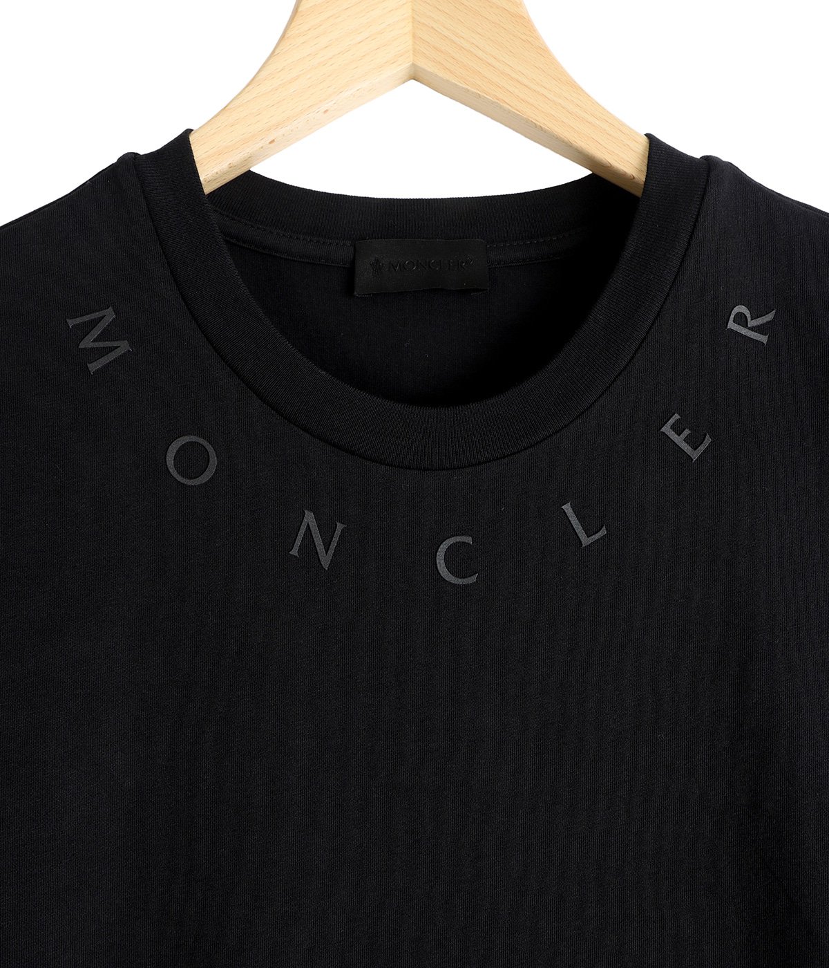 SS T-SHIRT MONCLER lettering print | MONCLER(モンクレール